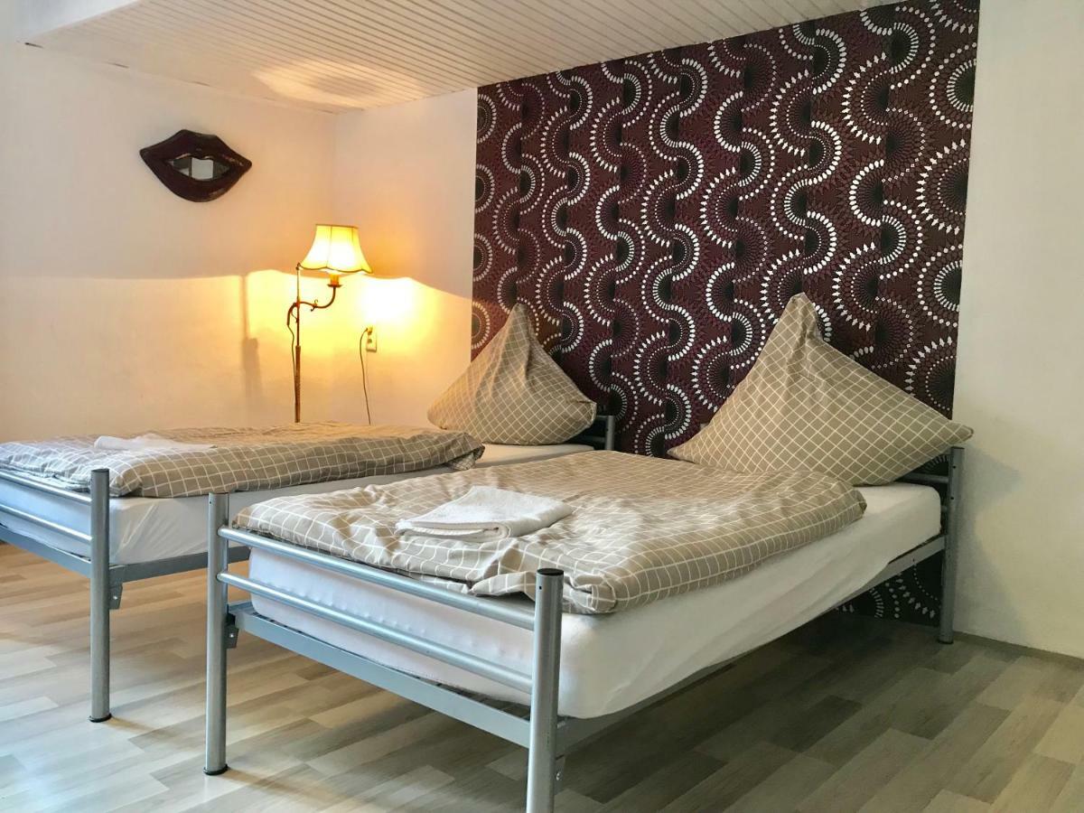 Ferienwohnung In Ediger Eller Екстер'єр фото